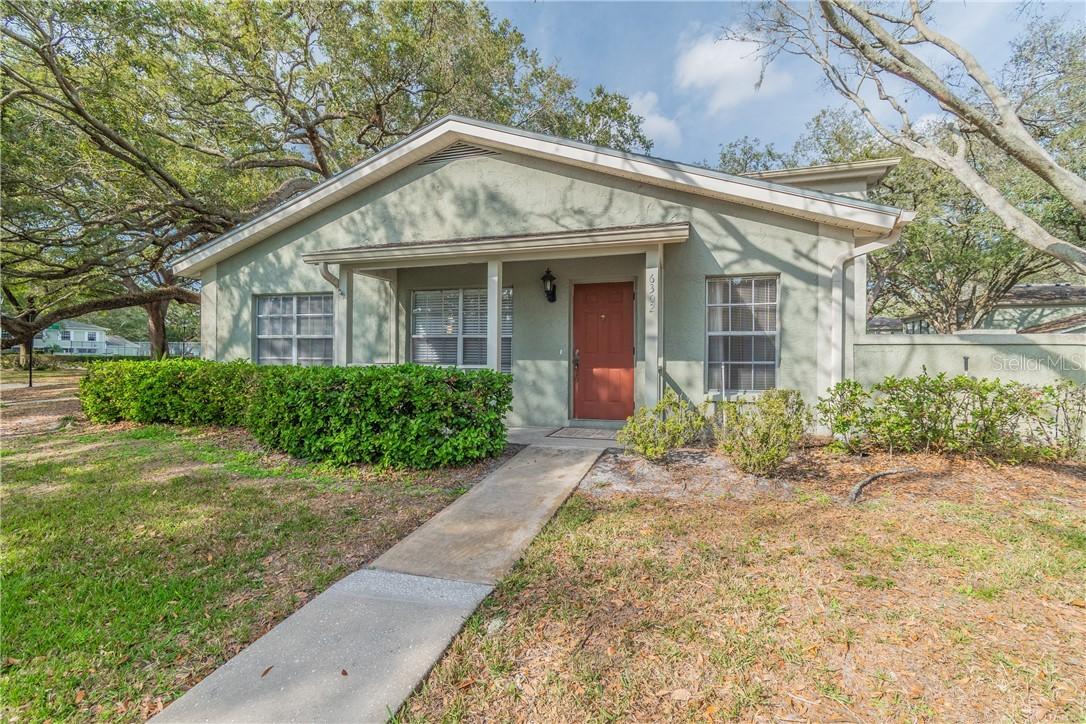 6302 Treetop Cir., Temple Terrace, FL 33617