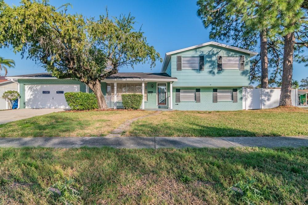 6401 Ambassador Dr., Tampa, FL 33615