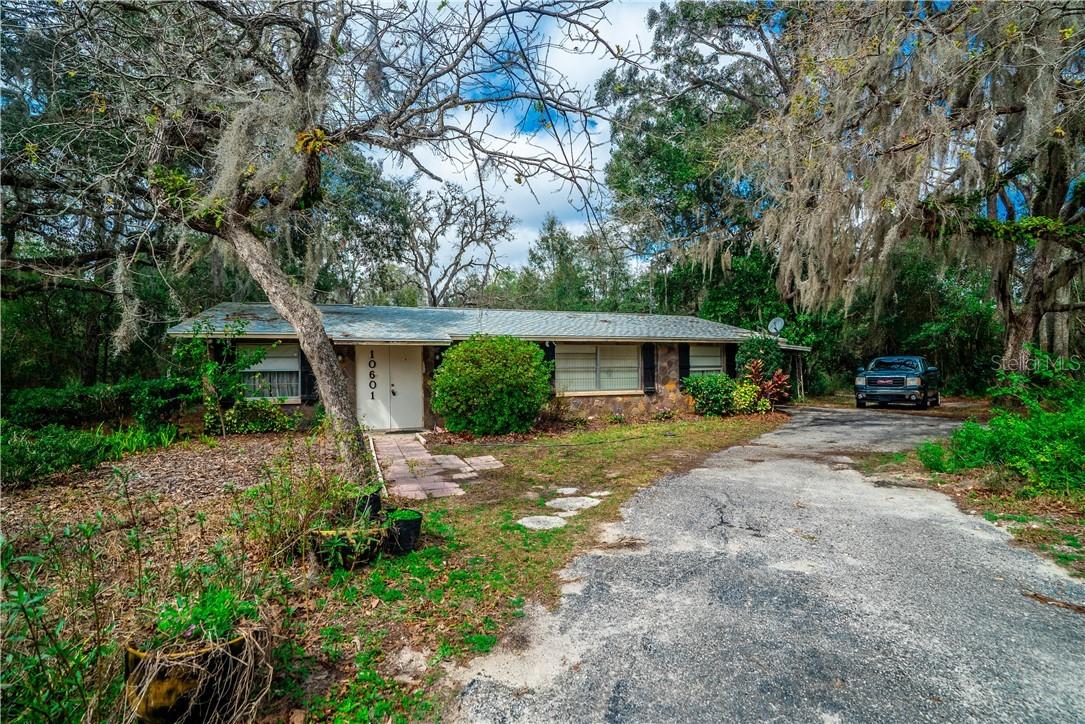 10601 Kim Ln., Hudson, FL 34669