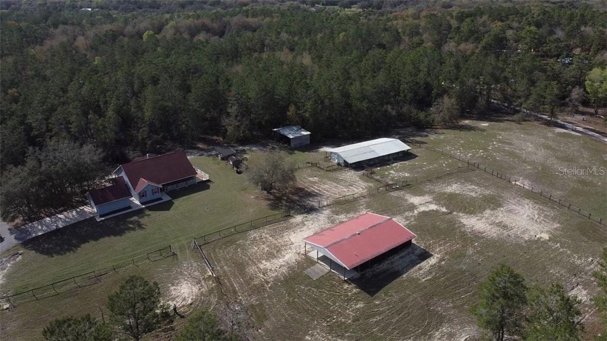 26201 Lost Horse Ln., Brooksville, FL 34601