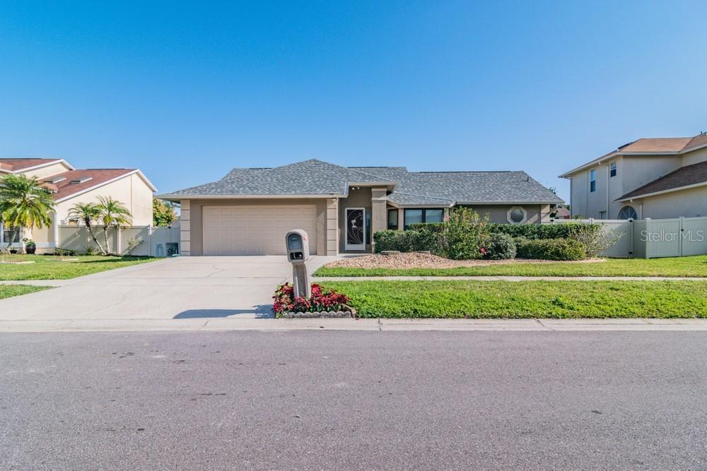 11804 Classic Lake Way, Tampa, FL 33635