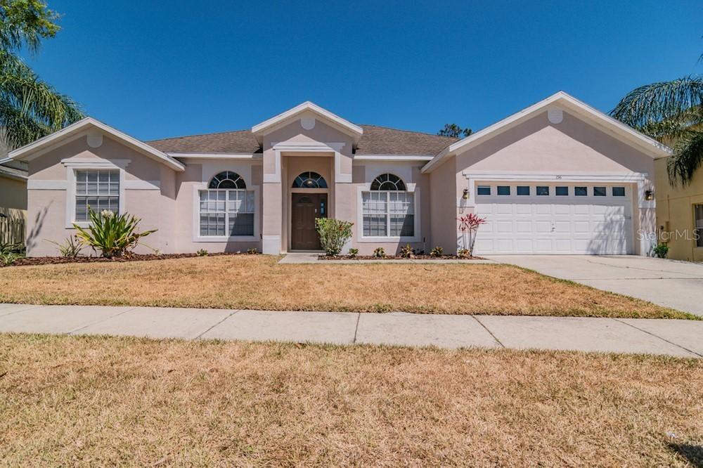 156 N Hampton Dr., Davenport, FL 33897