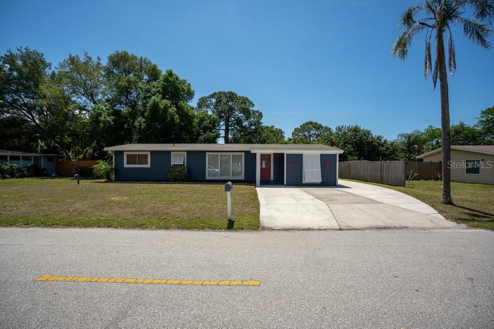 2136 Mill Ter., Sarasota, FL 34231