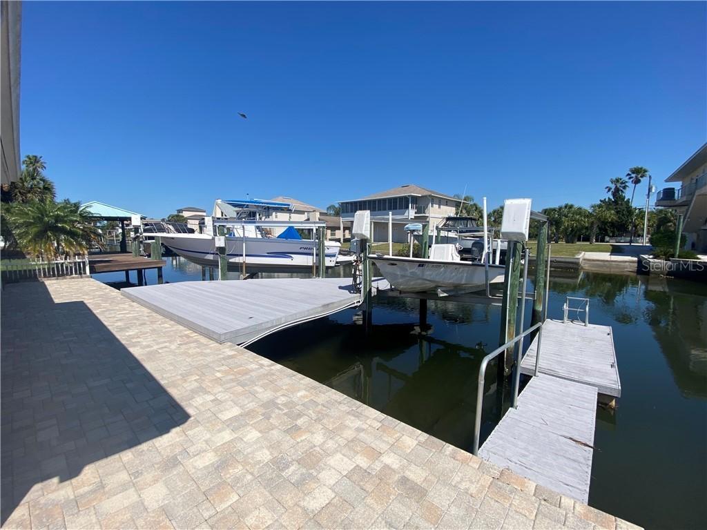 6609 Seaview Blvd., Hudson, FL 34667