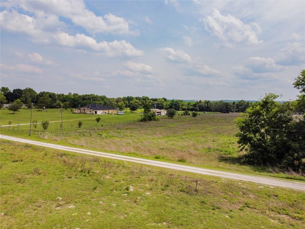 15434 Peach Bloom Rd., Brooksville, FL 34614