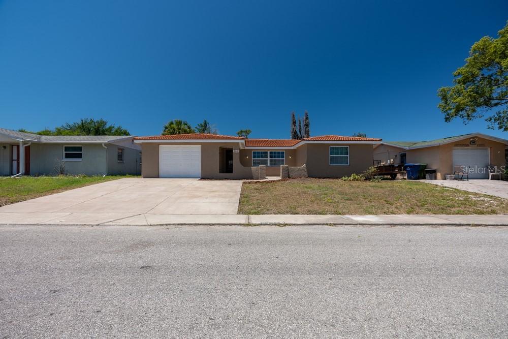 9441 Rainbow Ln., Port Richey, FL 34668