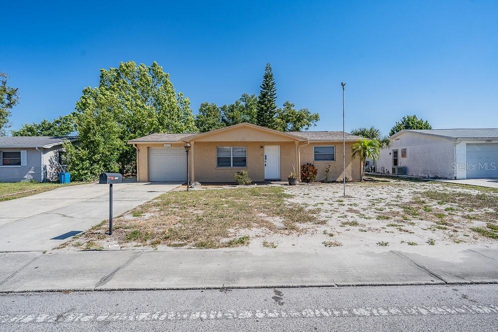 3249 Holiday Lake Dr., Holiday, FL 34691