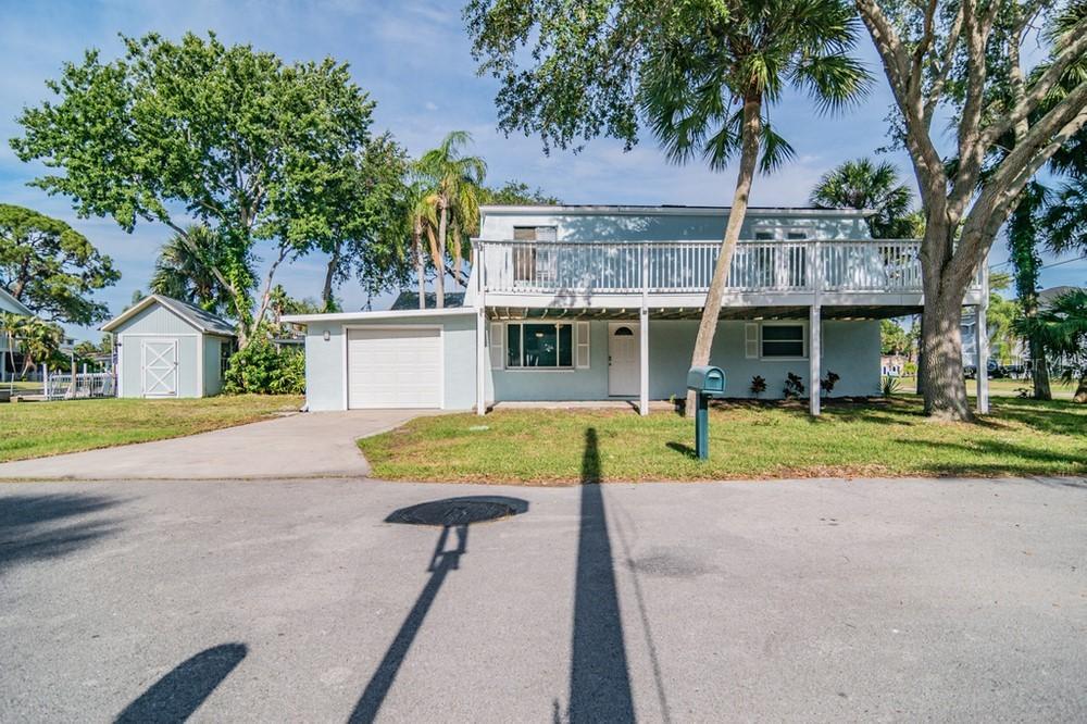 8232 Hayward Ln., Port Richey, FL 34668