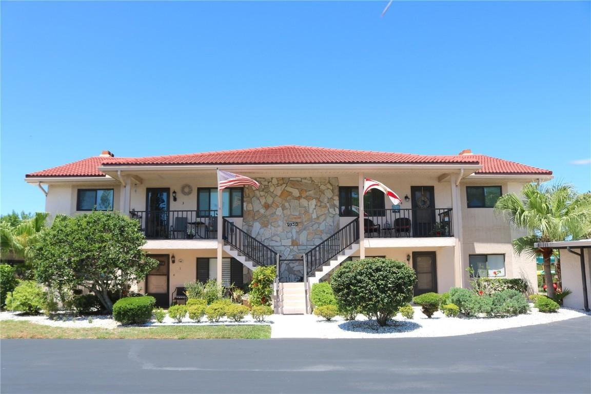 9950 Eagles Point Cir. #4, Port Richey, FL 34668