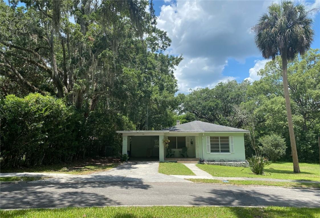 131 Oak Park Ave., Brooksville, FL 34601