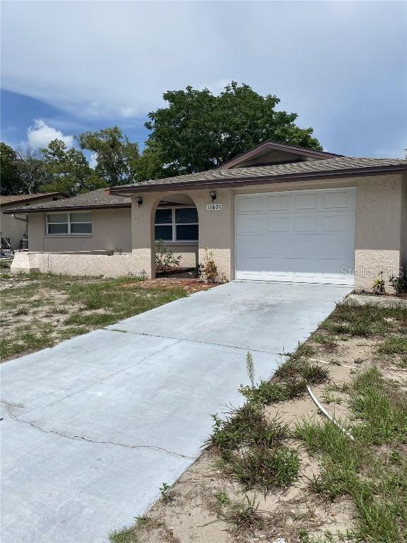 11601 Newell Dr., Port Richey, FL 34668