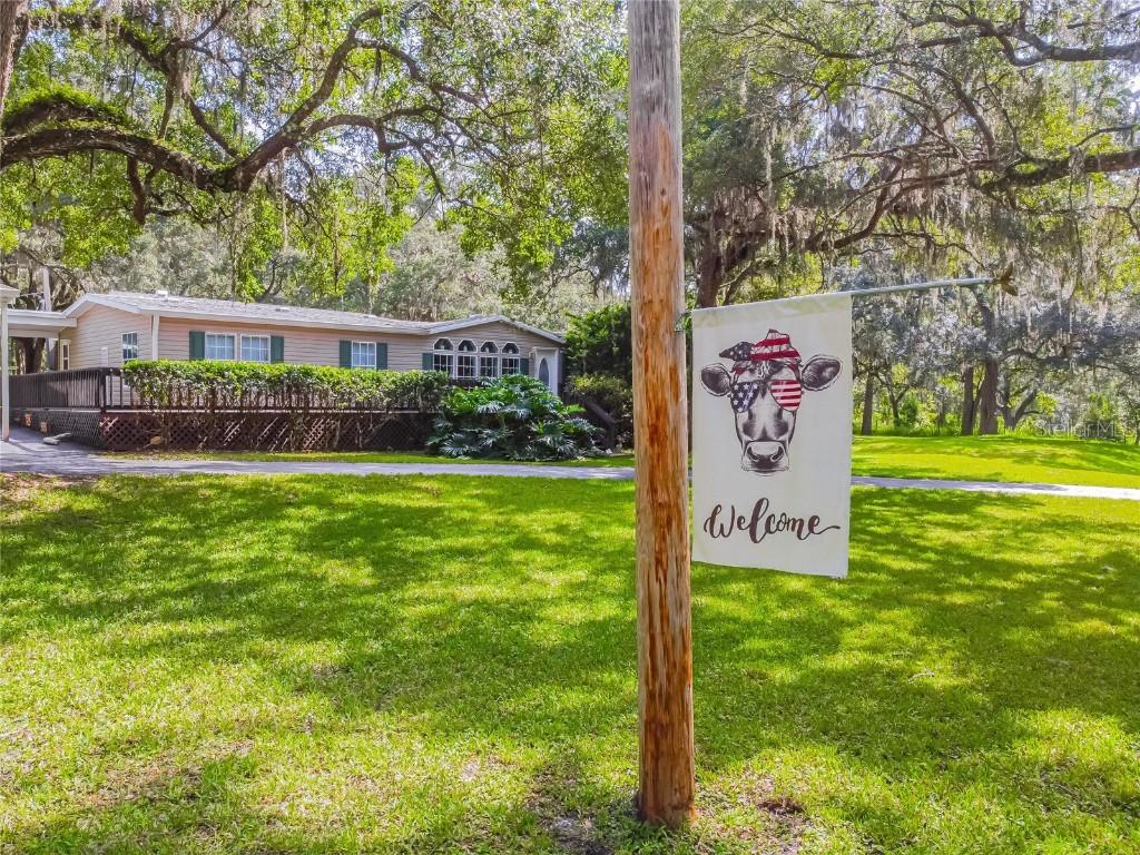 21127 Moore Rd., Brooksville, FL 34604