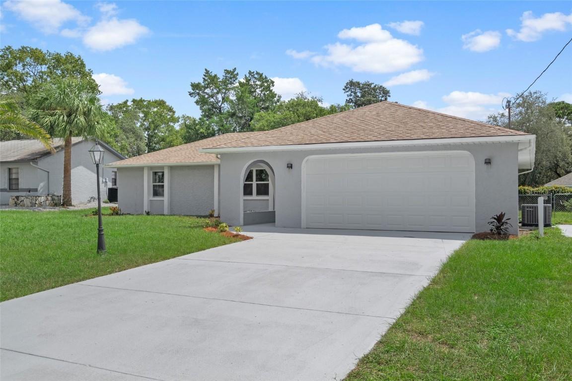 11280 Sedgefield Ave., Spring Hill, FL 34608