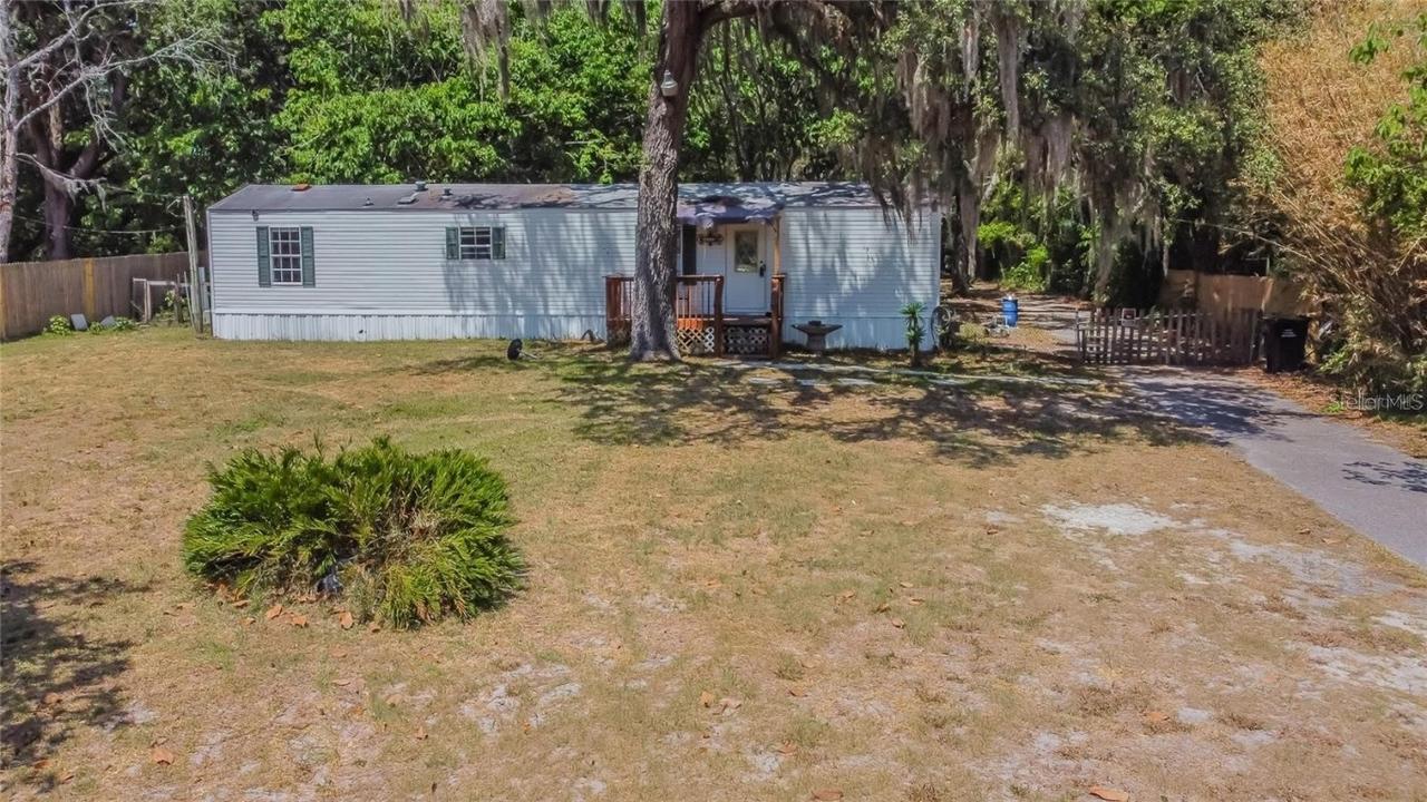 10333 Kim Ln., Hudson, FL 34669