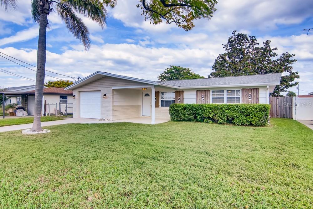 13608 Leslie Dr., Hudson, FL 34667