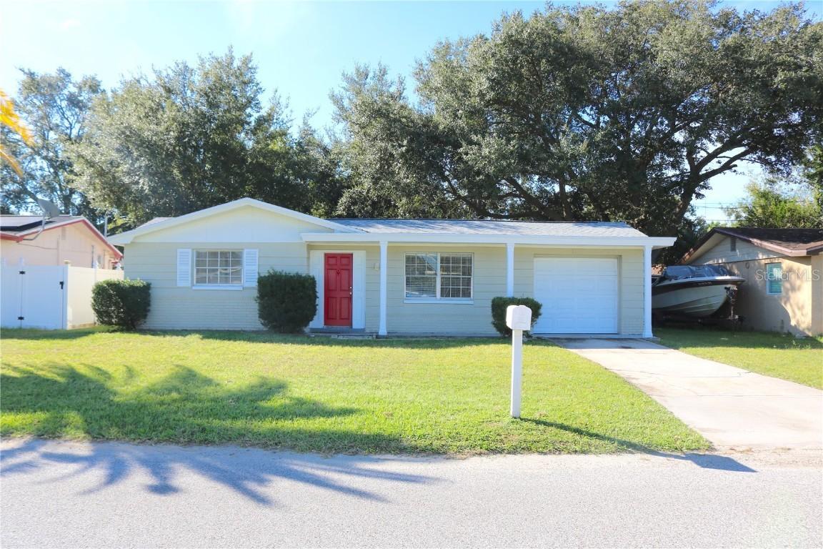 3546 Beacon Square Dr., Holiday, FL 34691