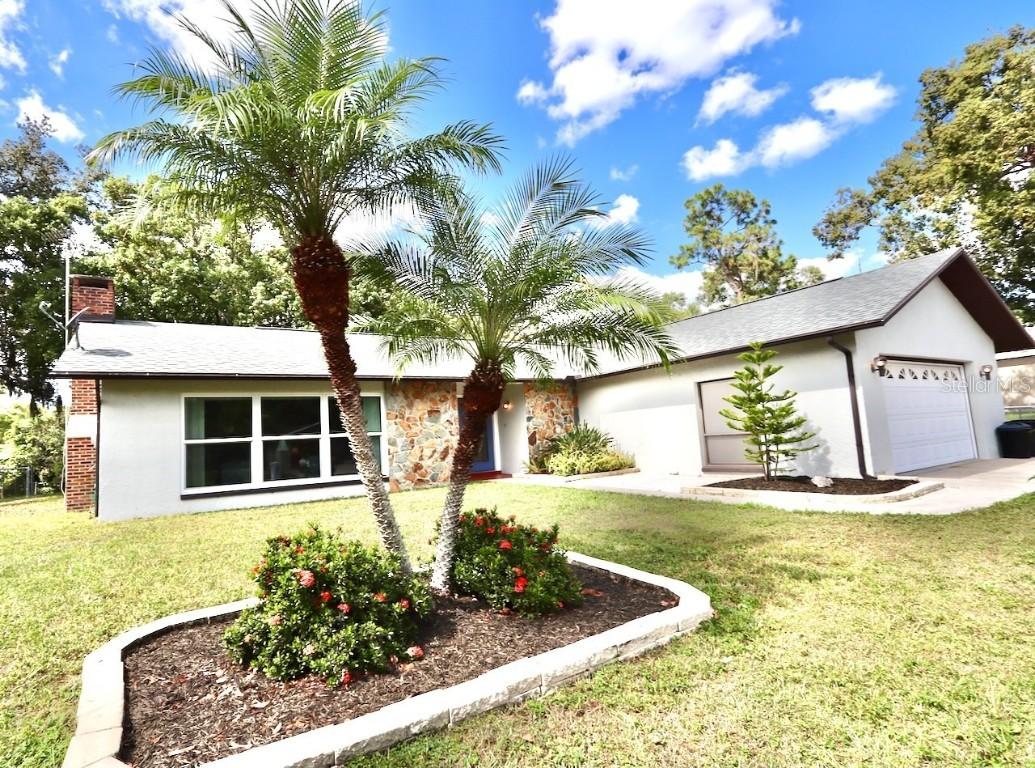 3111 Shadow Oaks Dr., Holiday, FL 34690