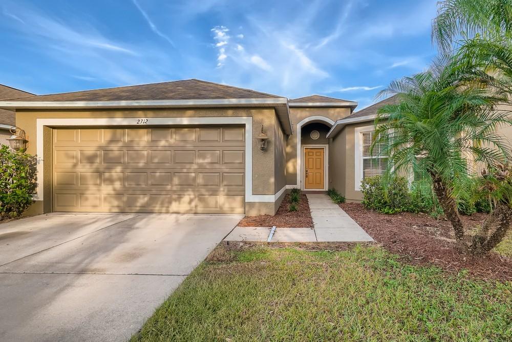 2312 Lawrence Hall St., Ruskin, FL 33570