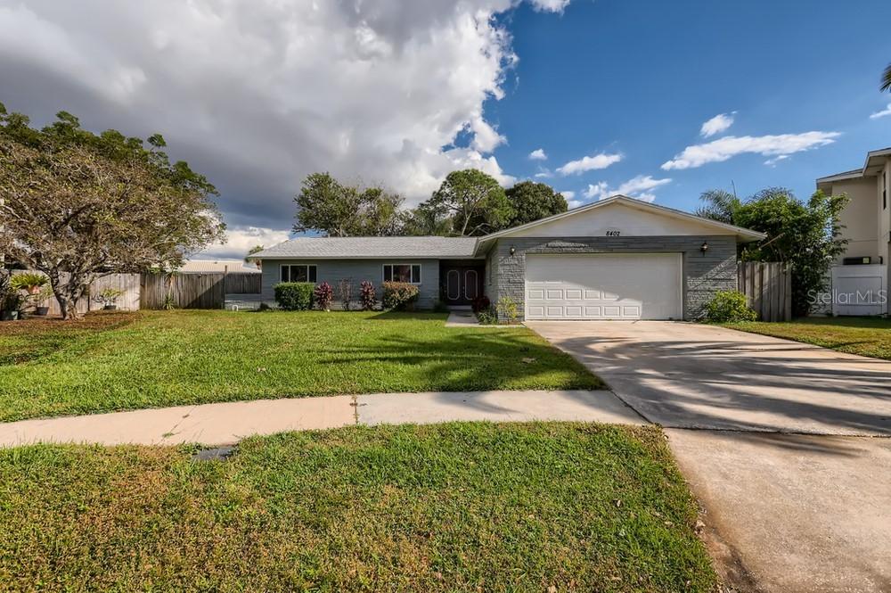 8402 Quartz Pl., Tampa, FL 33615