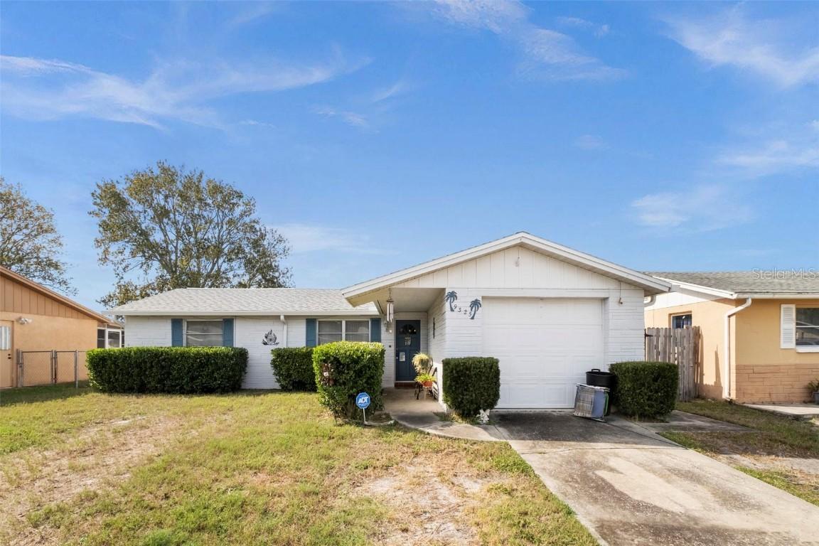 9325 Sterling Ln., Port Richey, FL 34668