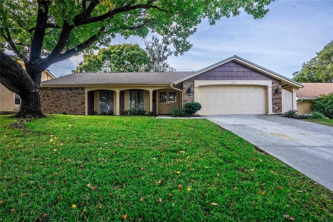 12207 Pepper Mill Dr., Hudson, FL 34667