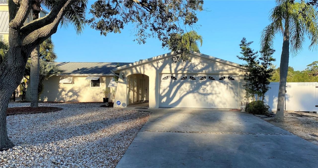 6813 Driftwood Dr., Hudson, FL 34667
