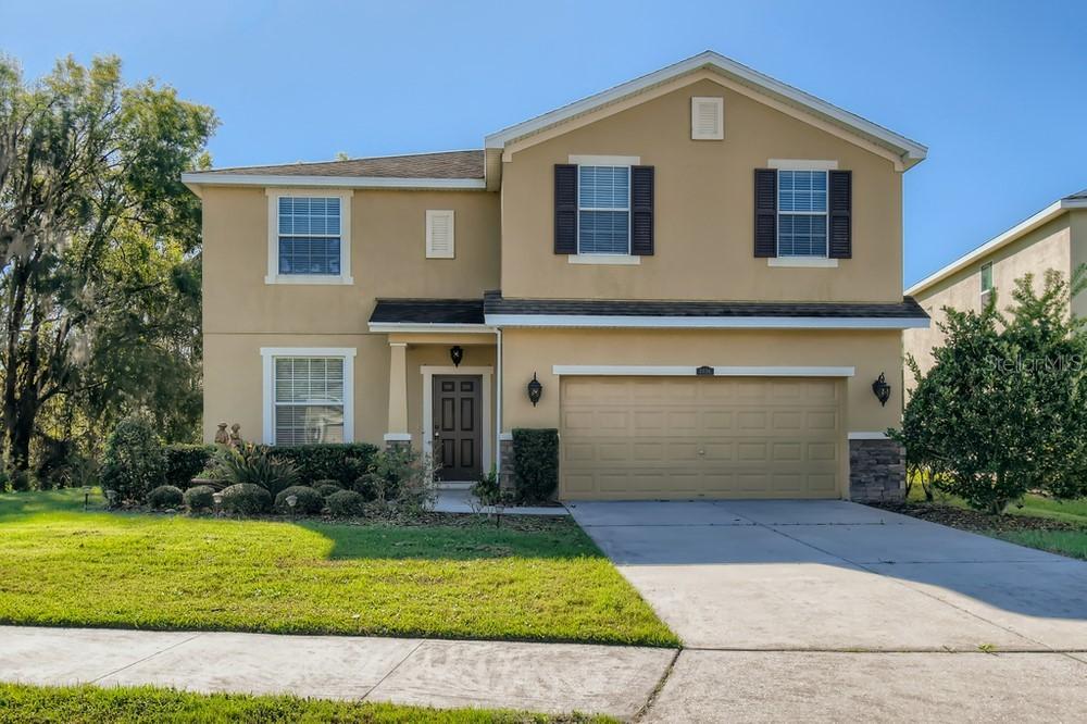 2824 Holly Bluff Ct., Plant City, FL 33566