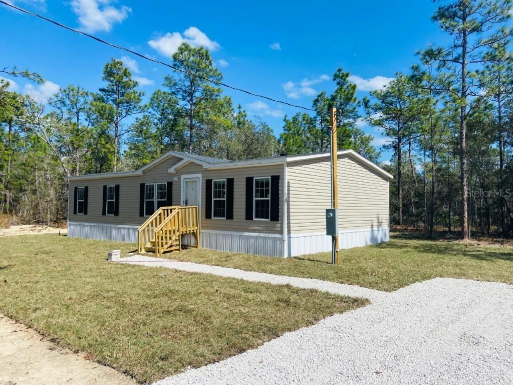 15166 Eckerley Dr., Weeki Wachee, FL 34614