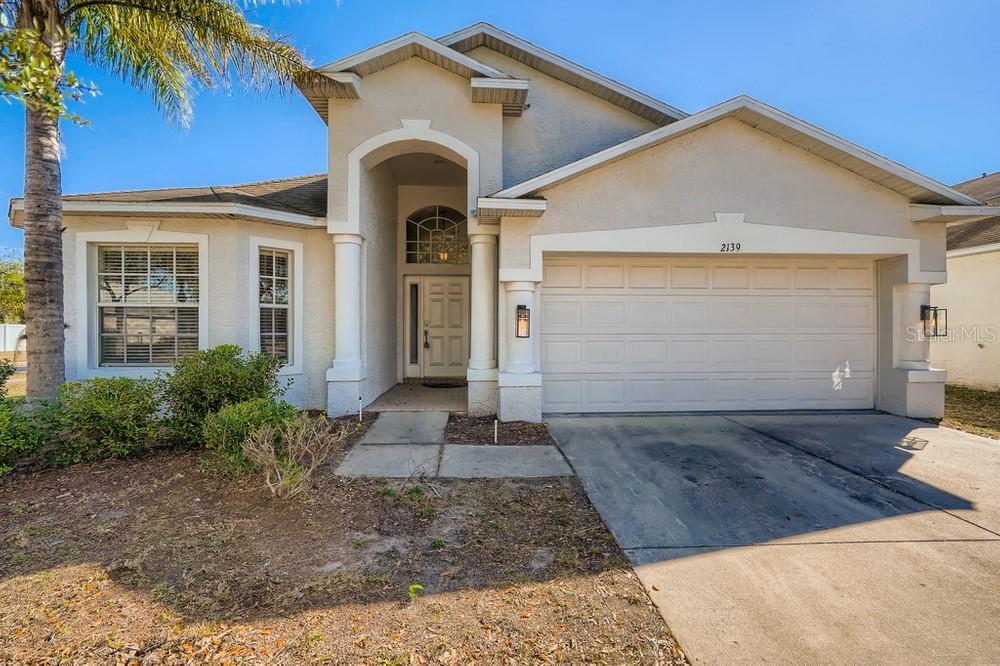 2139 Roanoke Springs Dr., Ruskin, FL 33570