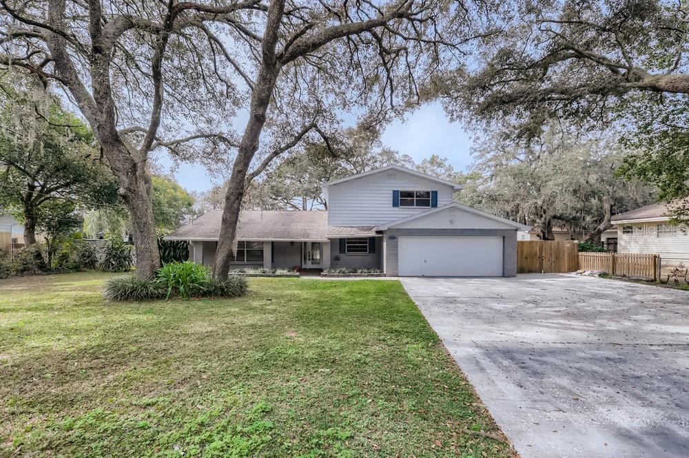 11808 N 51st St., Temple Terrace, FL 33617