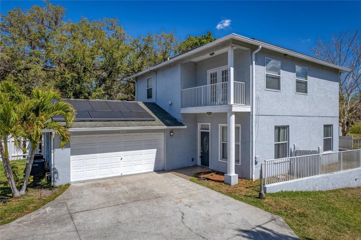 651 Arbor Ln., Largo, FL 33770
