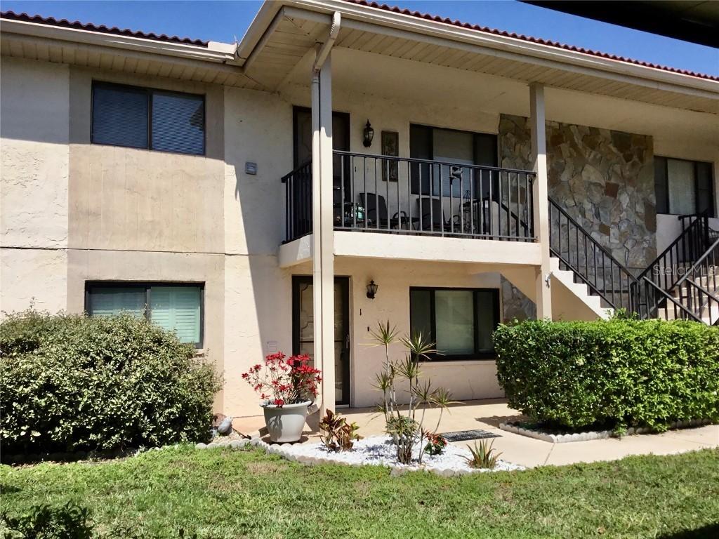 9940 Eagles Point Cir. #1, Port Richey, FL 34668