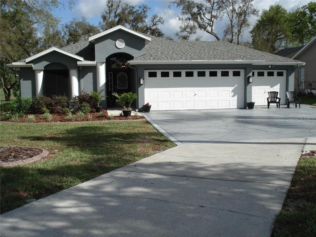 13610 Plantation Lake Cir., Hudson, FL 34669