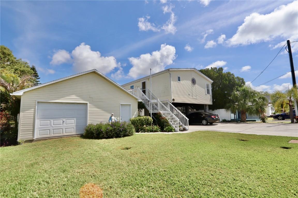 6825 Curlew Ln., Hudson, FL 34667
