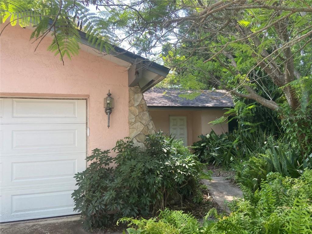 11468 102nd Ct., Seminole, FL 33778