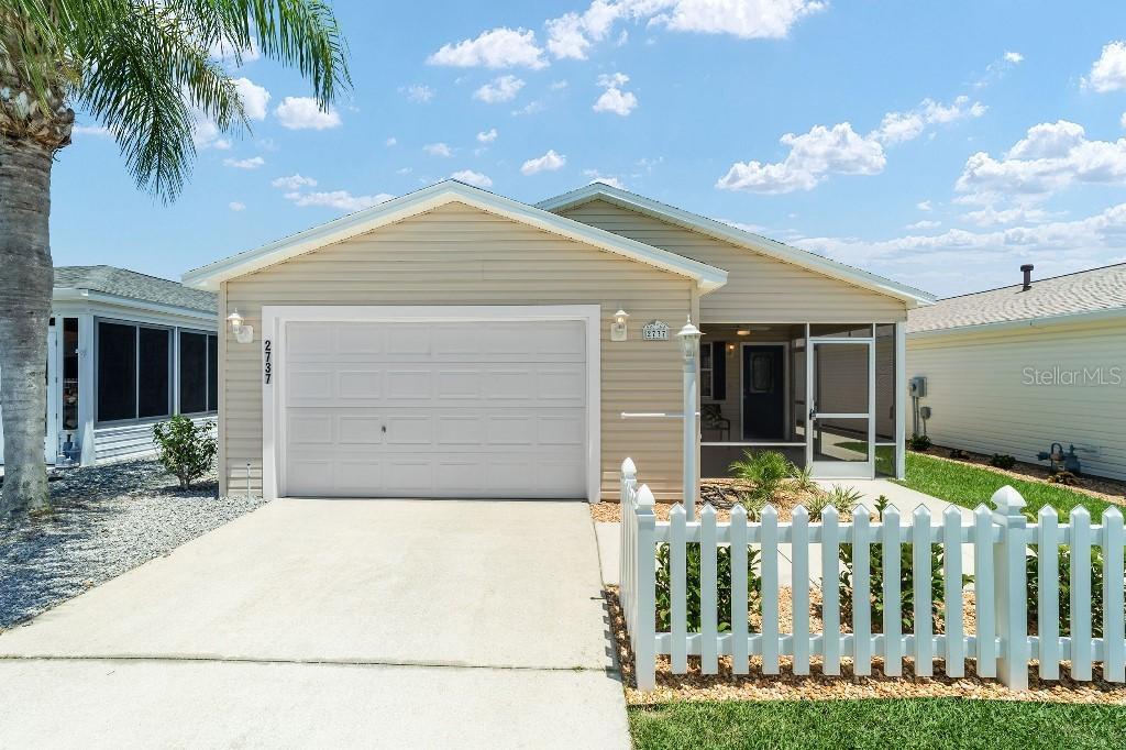 2737 Craven Way, The Villages, FL 32162