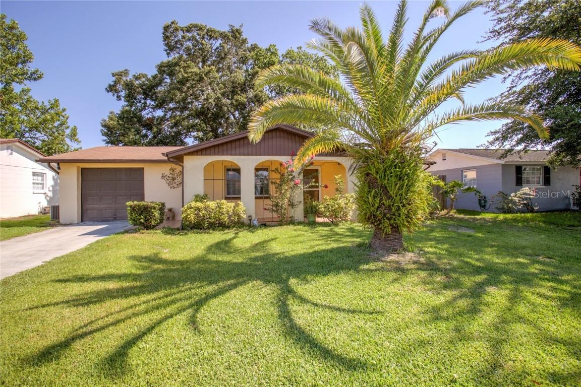 3315 Jackson Dr., Holiday, FL 34691