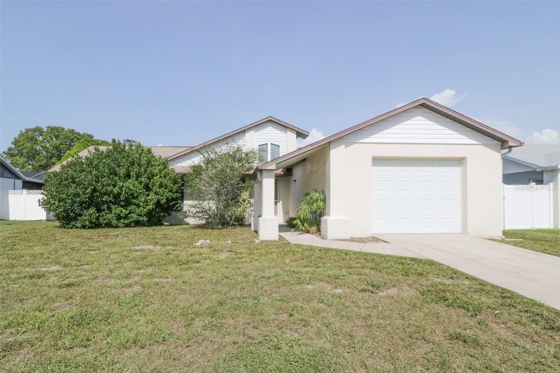 7830 Seasons Ln., New Port Richey, FL 34653