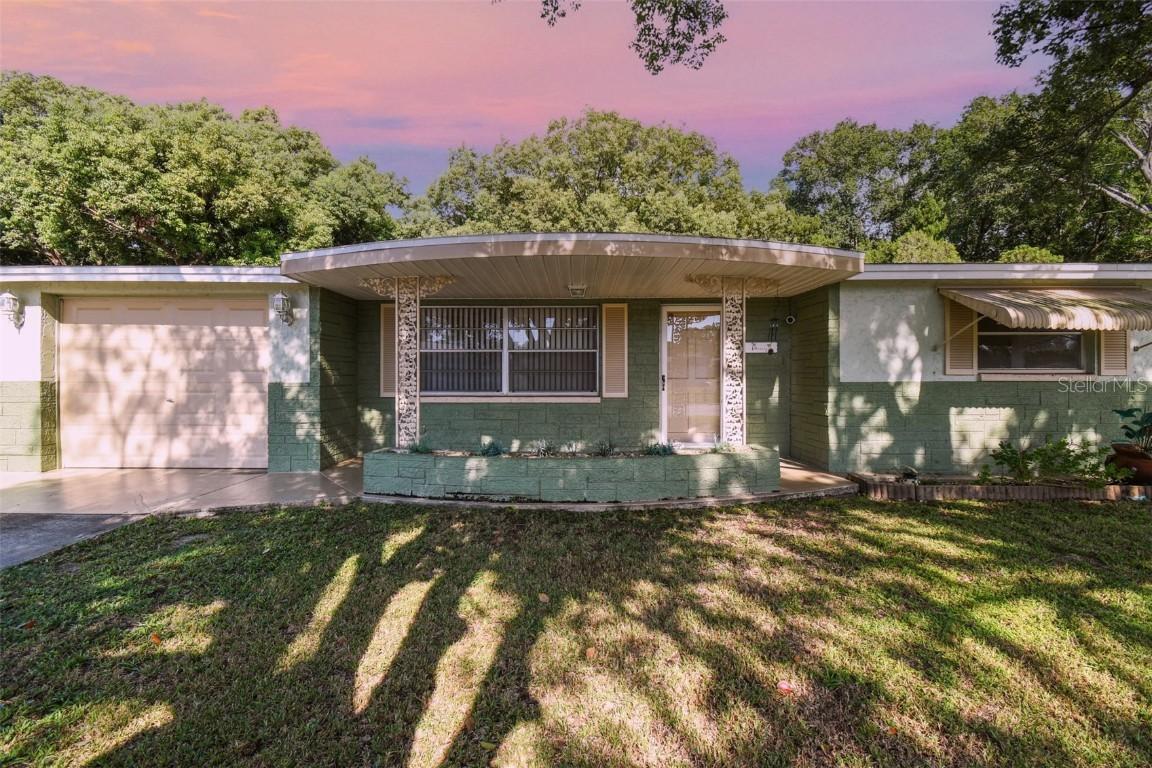 3408 Blue Bird Dr., Holiday, FL 34690