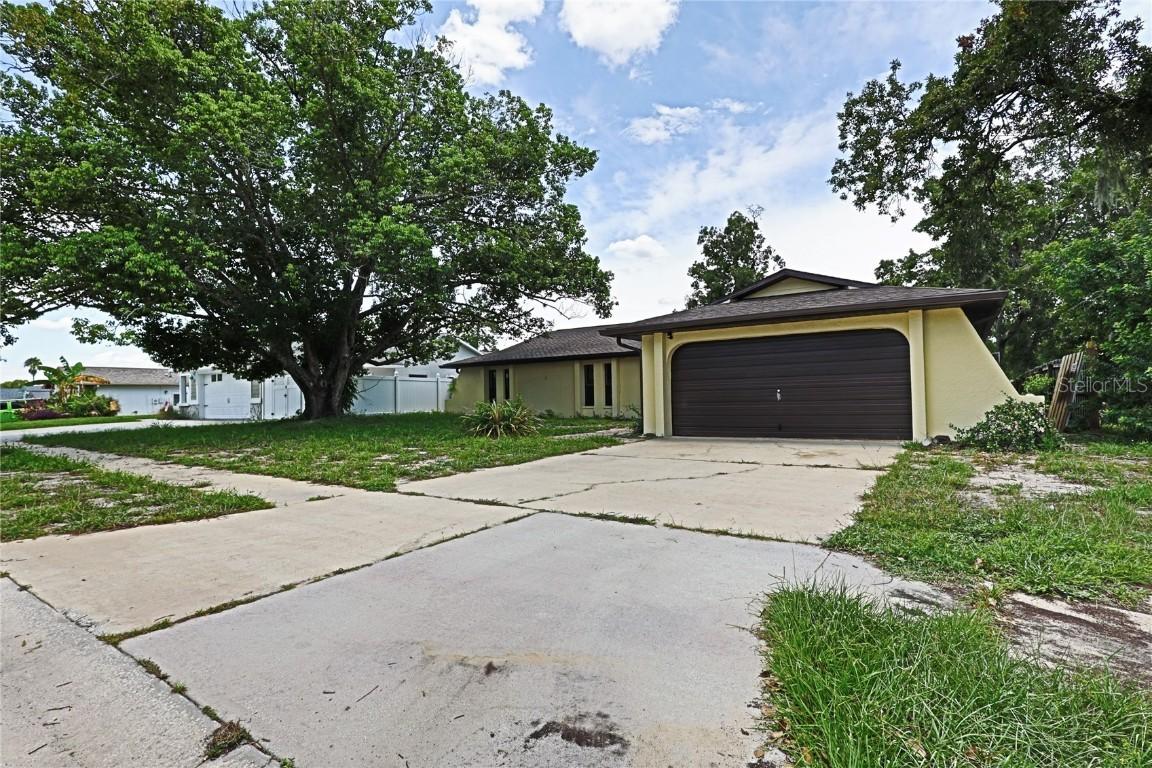 10107 Briar Cir., Hudson, FL 34667