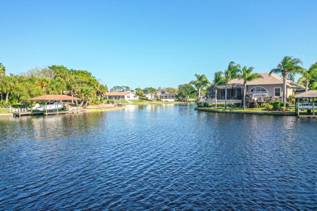 44 Cloverdale Ct., Palm Coast, FL 32137