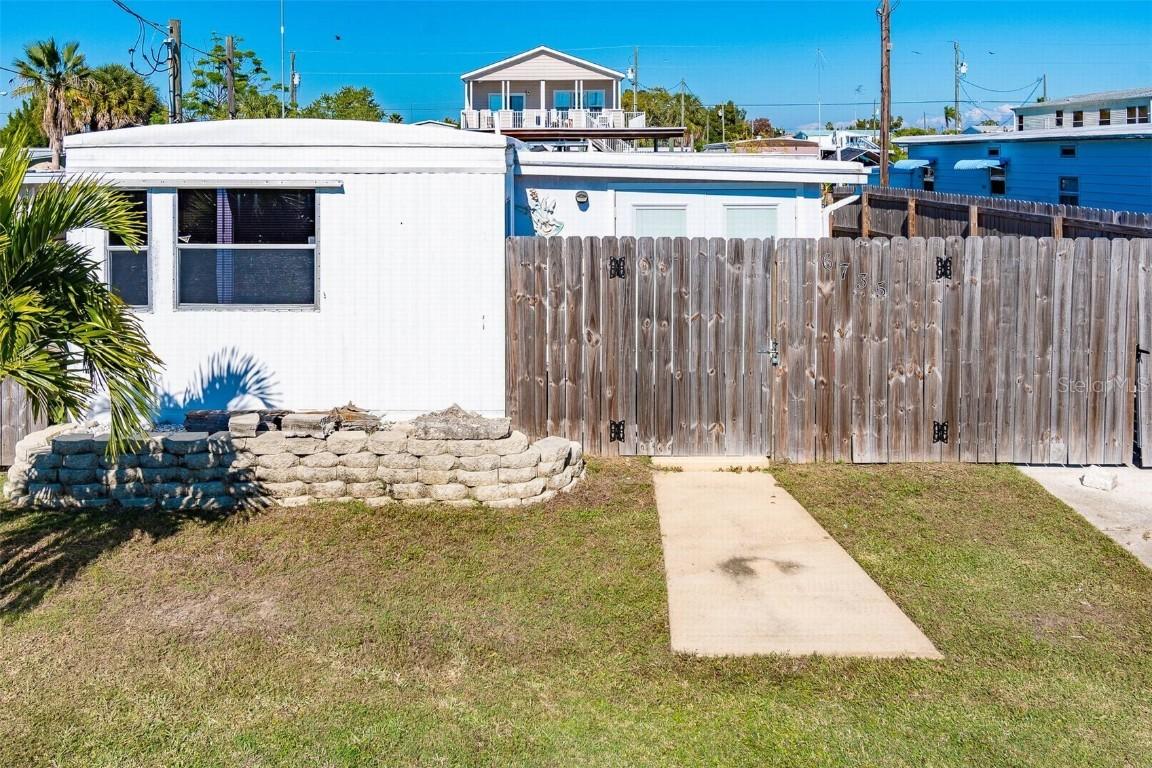 6735 Heron Ln., Hudson, FL 34667