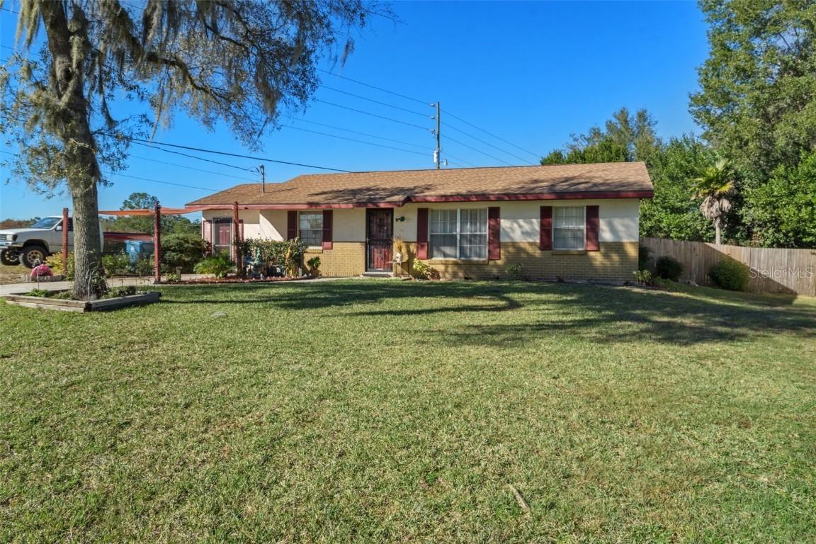 33243 Pennsylvania Ave., Dade City, FL 33523