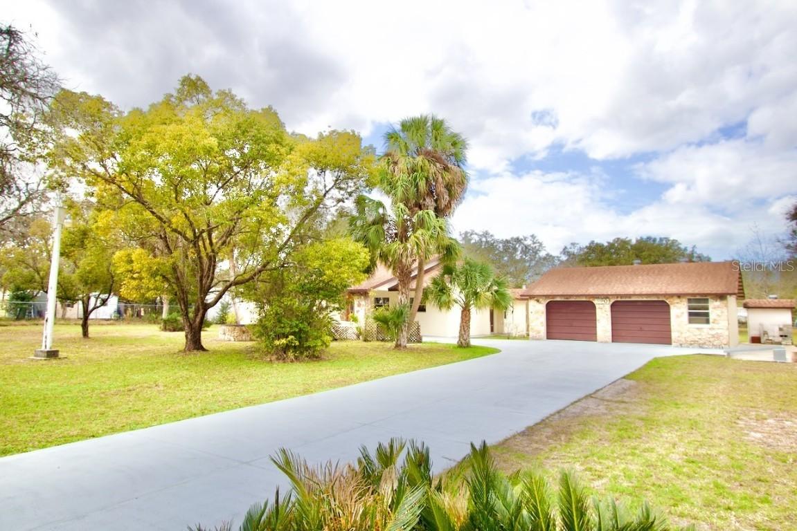 18801 Orange Hill Dr., Hudson, FL 34667