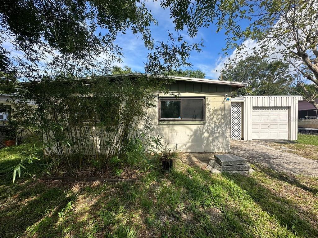 3007 Clifford Sample Dr., Tampa, FL 33619