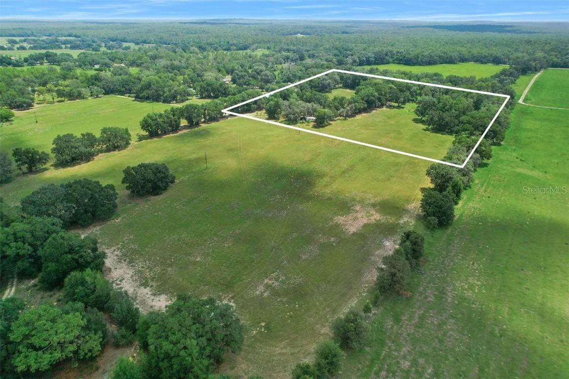 16300 Honeybee Ln., Brooksville, FL 34614