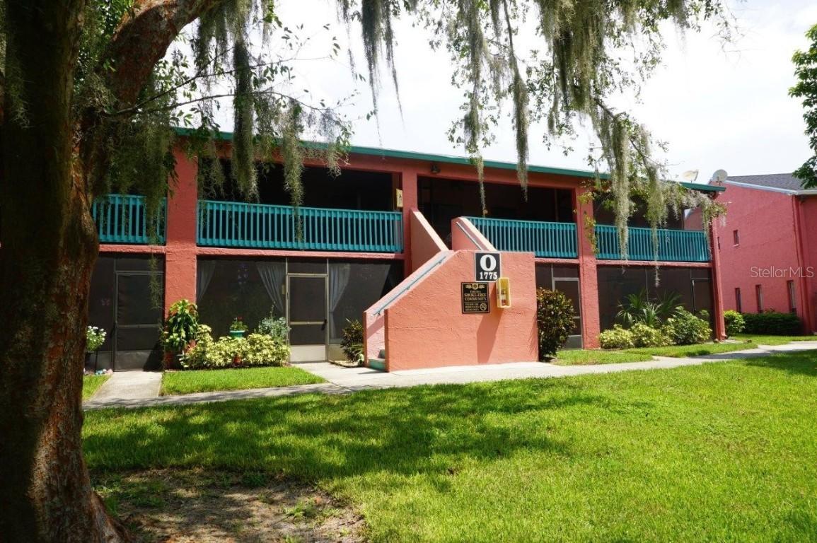 1775 Cupecoy Cir. #O4, Lutz, FL 33558