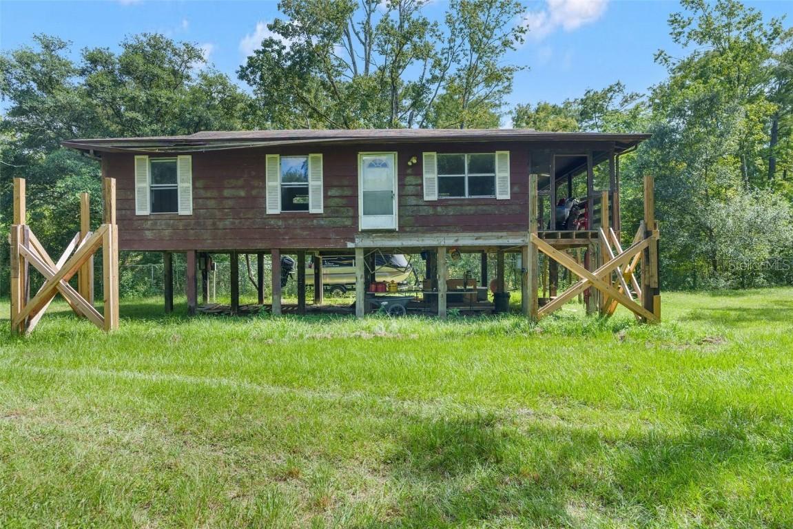 3263 Campania Dr., Dade City, FL 33523