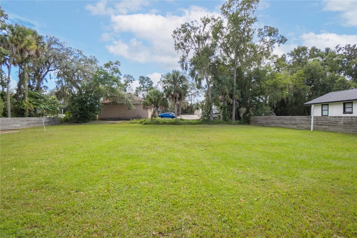 464 NE 2nd St., Crystal River, FL 34429