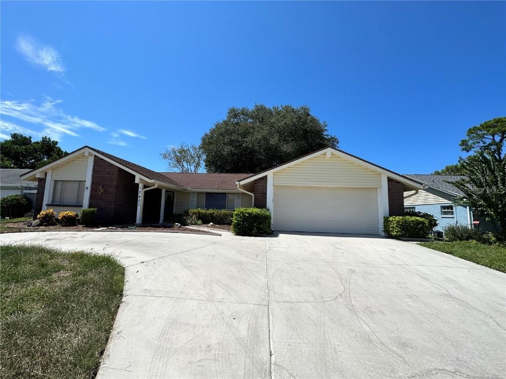 12407 Quail Run Row, Hudson, FL 34667